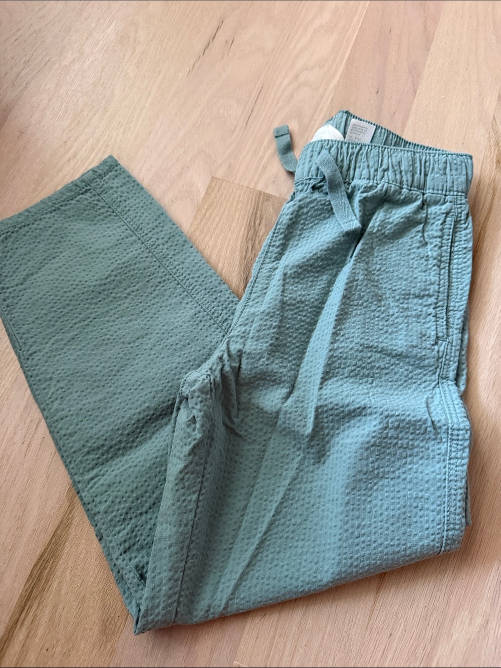 H&M Men's Waffle Drawstring Joggers in Sage Green